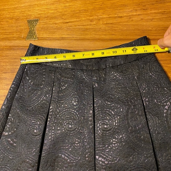 Banana Republic skirt - Picture 3 of 13